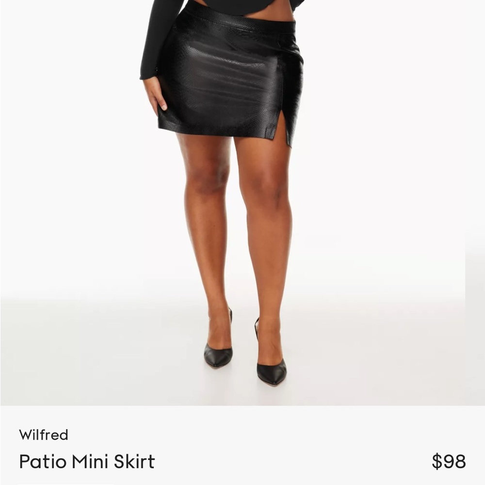 Aritzia Wilfred vegan leather skirt